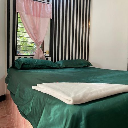 Apartamento Hutofhappiness Thong Sala Exterior foto