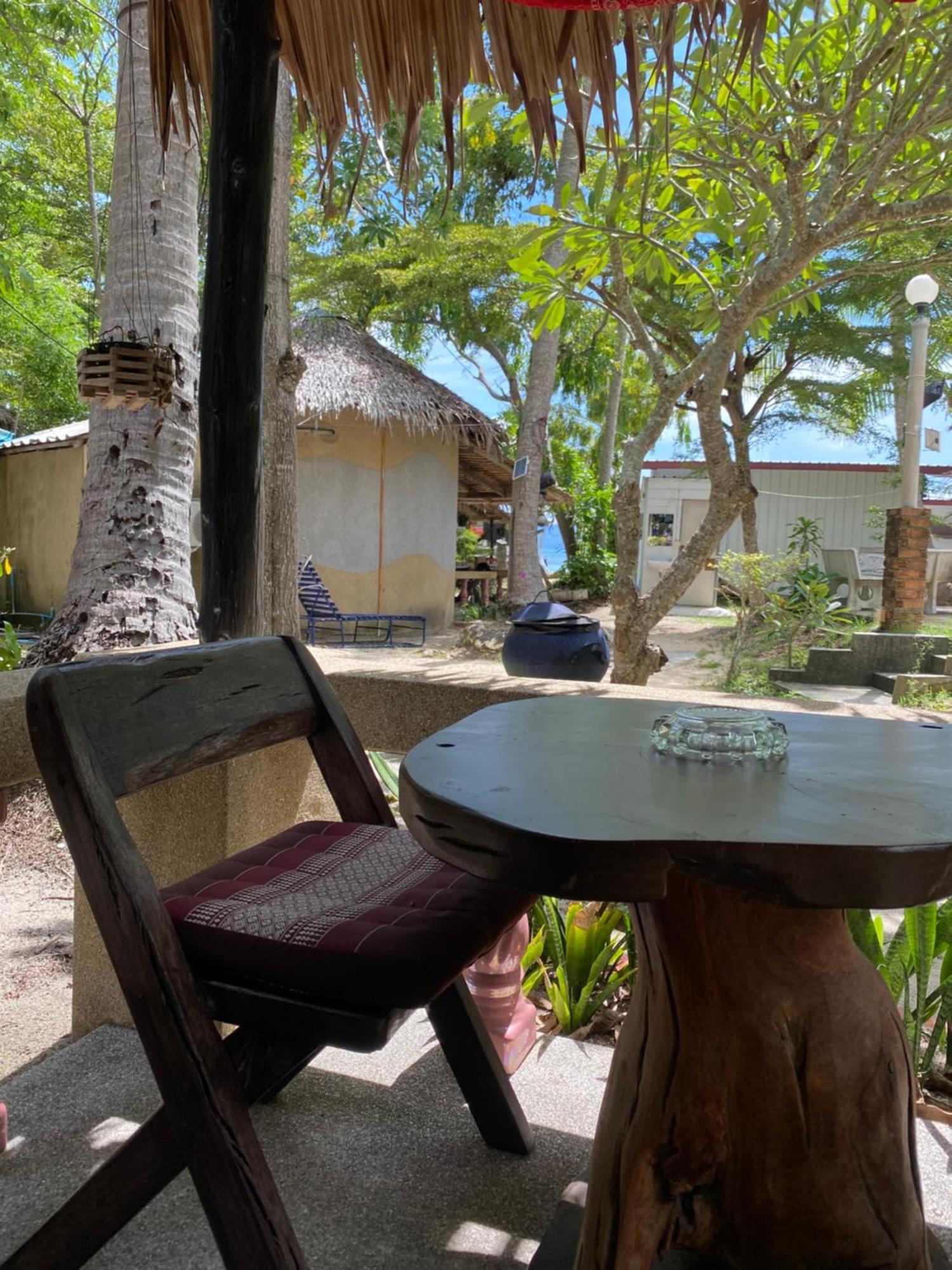 Apartamento Hutofhappiness Thong Sala Exterior foto