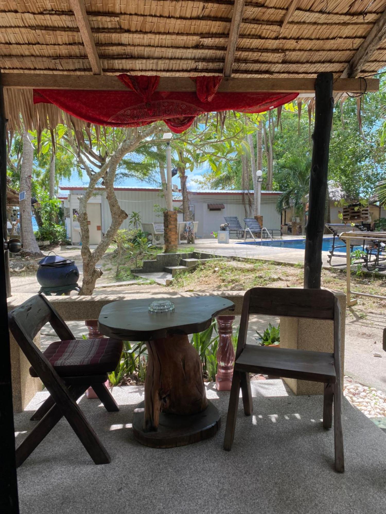 Apartamento Hutofhappiness Thong Sala Exterior foto